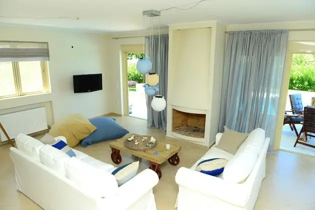 Villa, 5 Yatak Odası, Kişiye Özel Havuzlu, Deniz Manzaralı