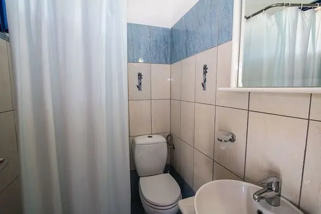 Üç Kişilik Oda
