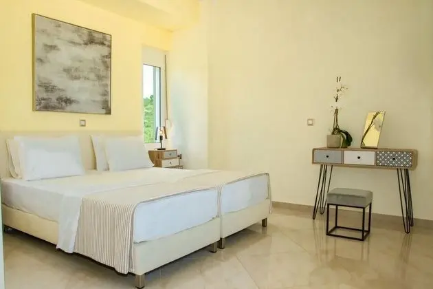Family Villa, 4 Yatak Odası, Kişiye Özel Havuzlu, Deniz Manzaralı