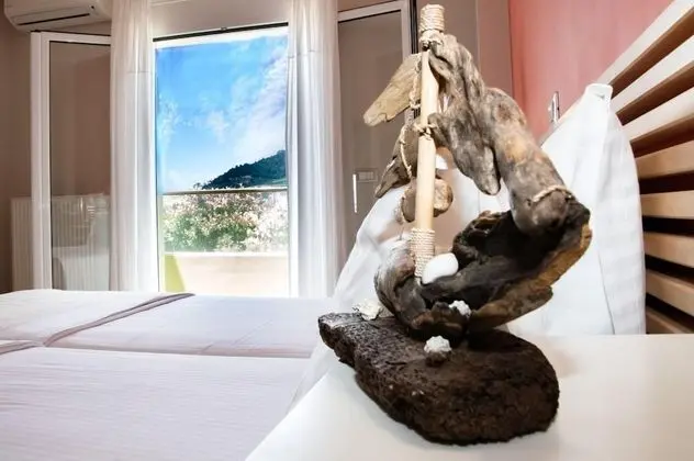 Family Villa, 4 Yatak Odası, Kişiye Özel Havuzlu, Deniz Manzaralı