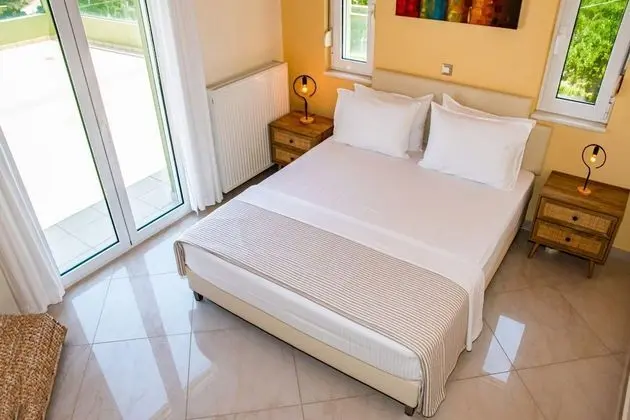 Family Villa, 4 Yatak Odası, Kişiye Özel Havuzlu, Deniz Manzaralı