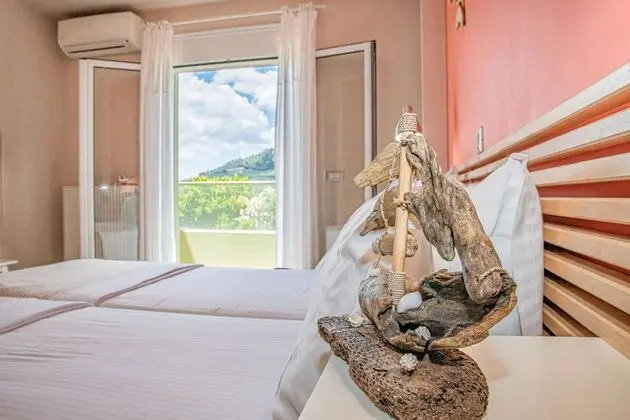 Family Villa, 4 Yatak Odası, Kişiye Özel Havuzlu, Deniz Manzaralı