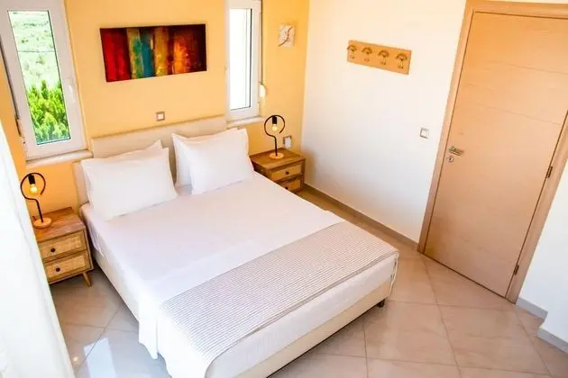 Family Villa, 4 Yatak Odası, Kişiye Özel Havuzlu, Deniz Manzaralı