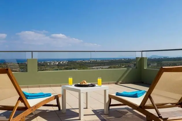 Family Villa, 4 Yatak Odası, Kişiye Özel Havuzlu, Deniz Manzaralı