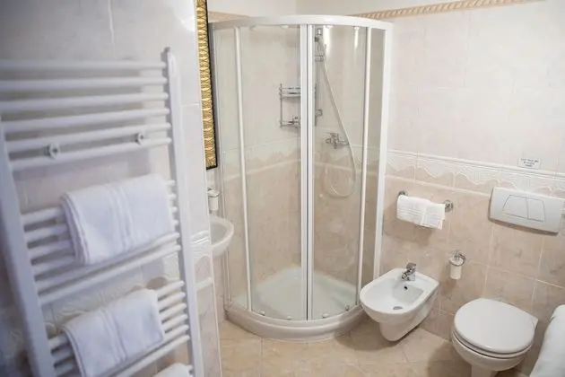 Deluxe Üç Kişilik Oda