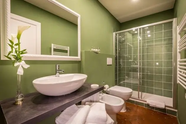 Comfort Tek Büyük Yataklı Oda