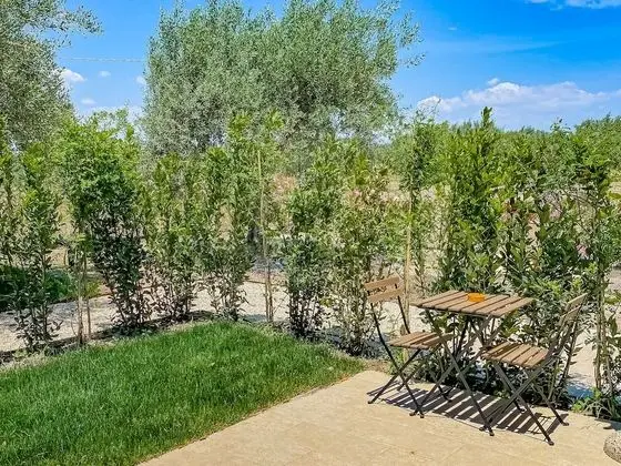 Classic Tek Büyük Yataklı Oda, 1 En Büyük (King) Boy Yatak, Havuz Kullanımı, Bahçe Manzaralı