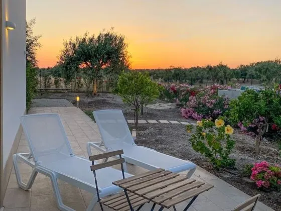 Comfort Tek Büyük Yataklı Oda, 1 En Büyük (King) Boy Yatak, Veranda, Bahçe Manzaralı