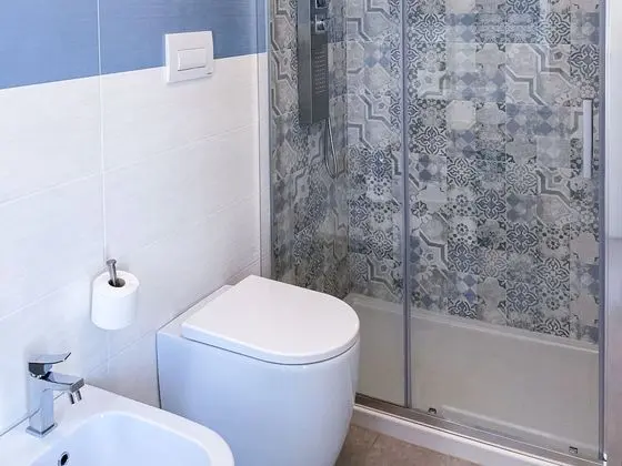 Comfort Tek Büyük Yataklı Oda, 1 En Büyük (King) Boy Yatak, Veranda, Bahçe Manzaralı