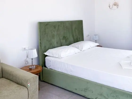 Elite Stüdyo Süit, Teras, Havuz Manzaralı