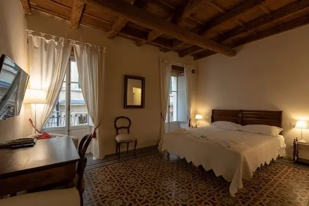 Romantic Tek Büyük Yataklı Oda