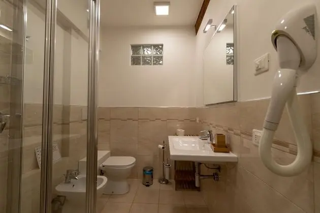 Romantic Tek Büyük Yataklı Oda