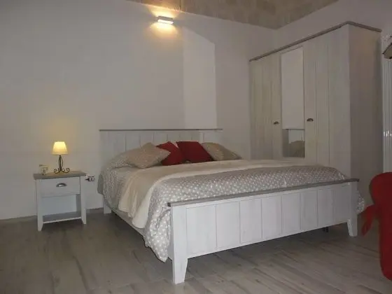 Tek Büyük Yataklı Oda, Veranda