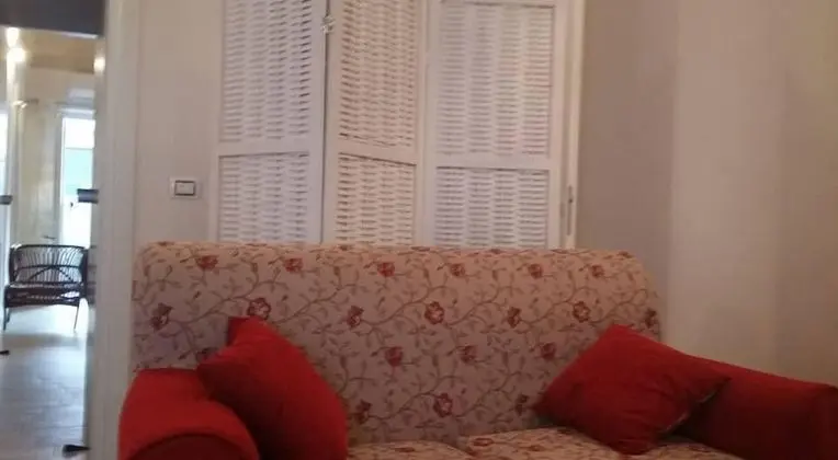 Tek Büyük Yataklı Oda, Veranda