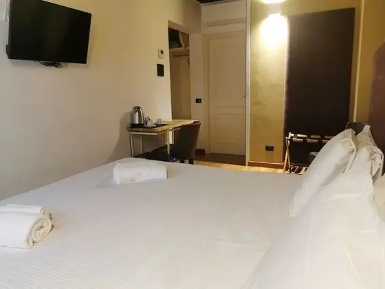 Comfort Tek Büyük veya İki Ayrı Yataklı Oda