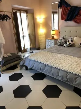 Tek Büyük Yataklı Oda