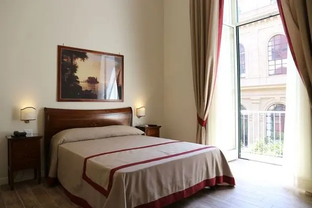 Deluxe Dört Kişilik Oda