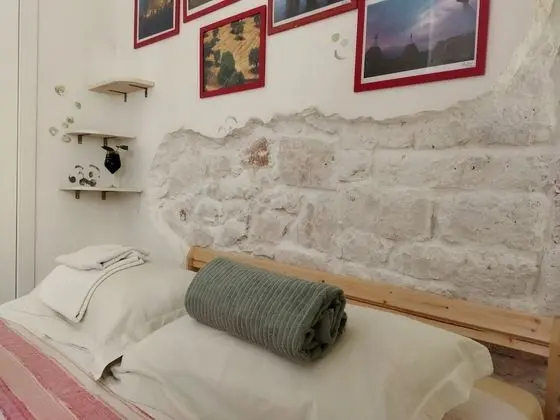 Basic Tek Büyük Yataklı Oda