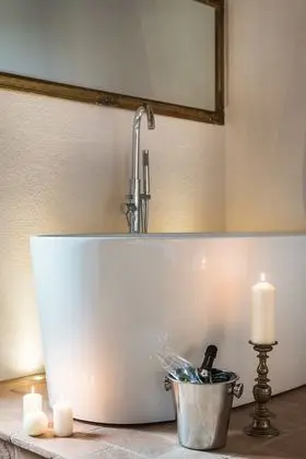 Honeymoon Tek Büyük Yataklı Oda, 1 En Büyük (King) Boy Yatak, Sigara İçilmez