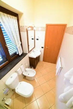 Standard Tek Büyük Yataklı Oda (Mountain and Sea View)