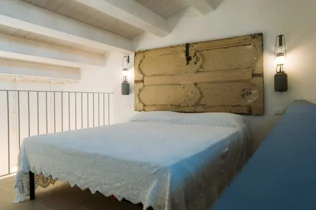 Dört Kişilik Oda, Bahçe Manzaralı (Cornelia)