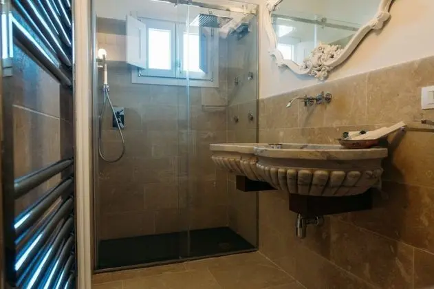 Dört Kişilik Oda, Bahçe Manzaralı (Cornelia)