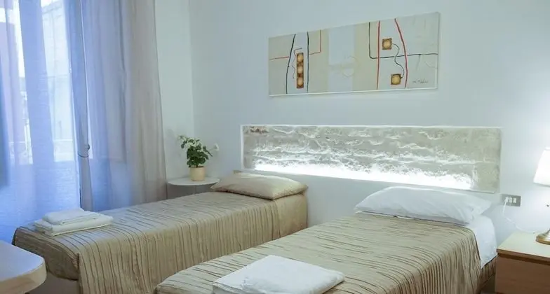 Deluxe Tek Büyük veya İki Ayrı Yataklı Oda