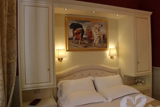 Standard Tek Büyük Yataklı Oda