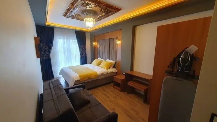 Deluxe Tek Büyük Yataklı Oda