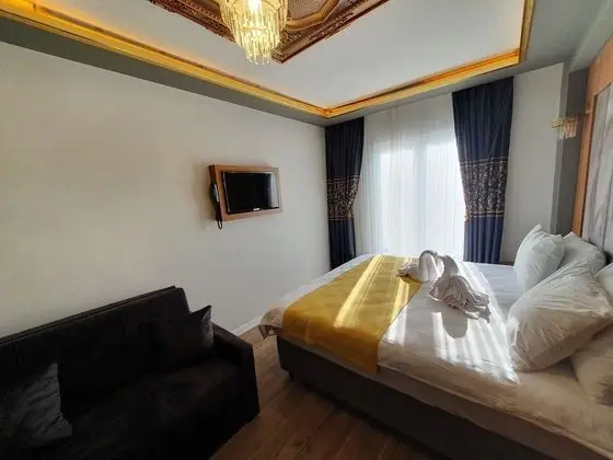 Deluxe Tek Büyük Yataklı Oda