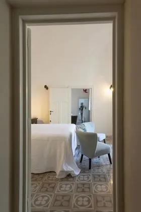 Deluxe Tek Büyük Yataklı Oda (Alloro)