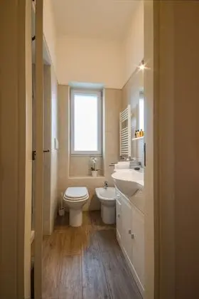 Superior Süit, 1 En Büyük (King) Boy Yatak, Kısmi Deniz Manzarası, Kule