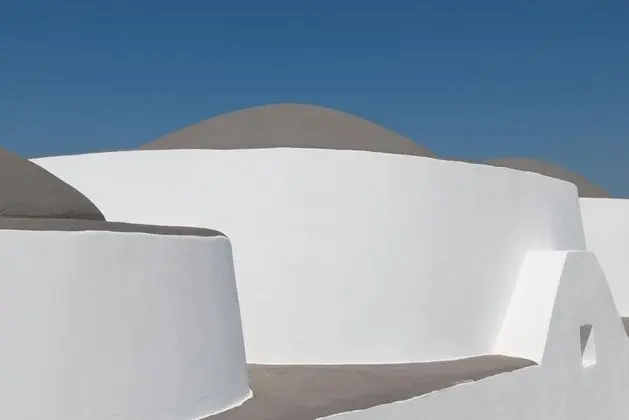 Ev