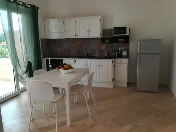 Apart Daire, Bahçeli (Melograno)