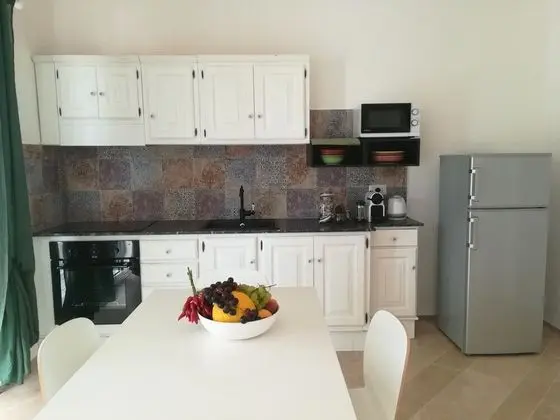 Apart Daire, Bahçeli (Melograno)