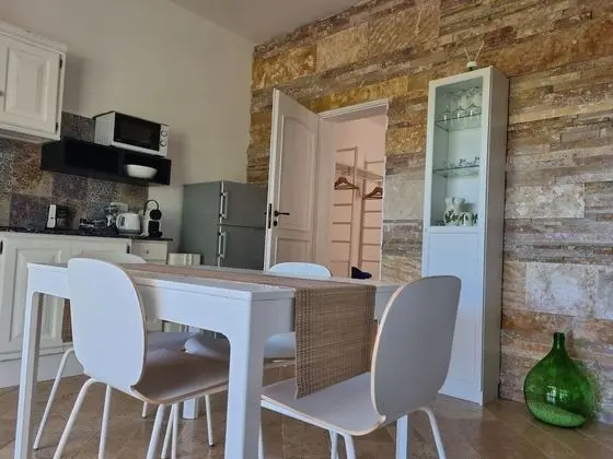 Apart Daire, Bahçeli (Melograno)