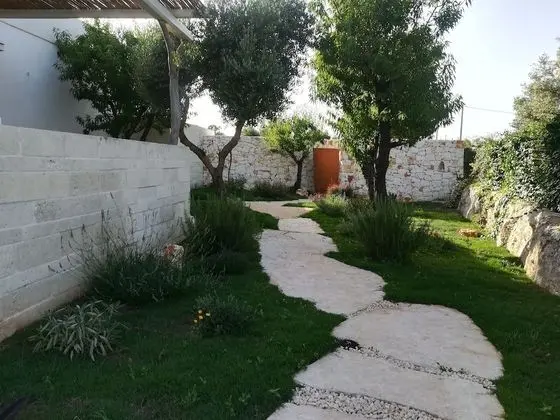 Apart Daire, Bahçeli (Melograno)