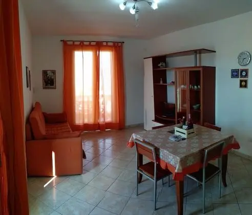 Apart Daire, 1 Yatak Odası, Zemin Kat