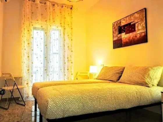 Basic Tek Büyük Yataklı Oda, Özel Banyo (External)
