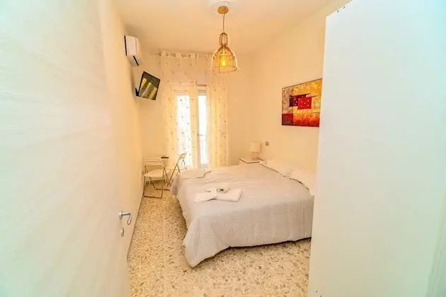 Basic Tek Büyük Yataklı Oda, Özel Banyo (External)
