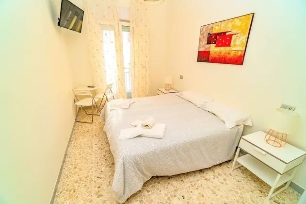 Basic Tek Büyük Yataklı Oda, Özel Banyo (External)