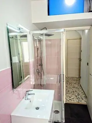 Basic Tek Büyük Yataklı Oda, Özel Banyo (External)