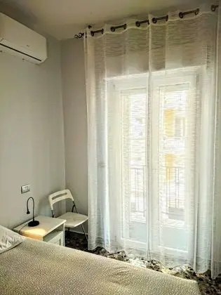 Tek Büyük Yataklı Oda, Banyolu/Duşlu