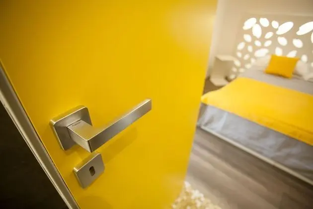 Design Üç Kişilik Oda (Macine)