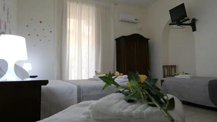 Family Dört Kişilik Oda (Mergellina)