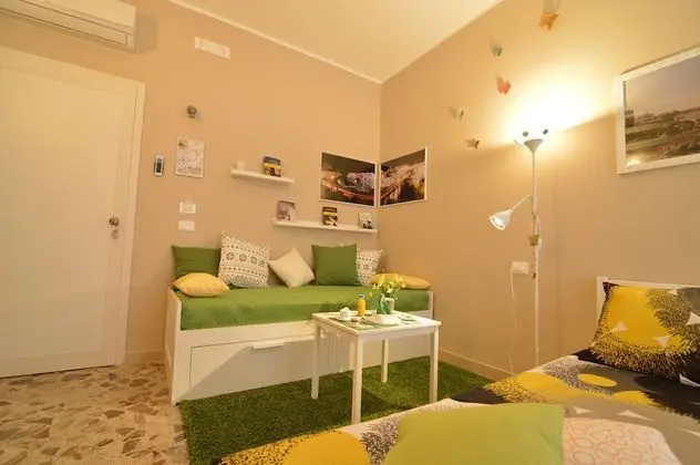 Dört Kişilik Oda, Özel Banyo (External)