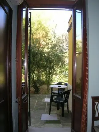 Comfort Oda, 1 Büyük (Queen) Boy Yatak, Bahçe Manzaralı