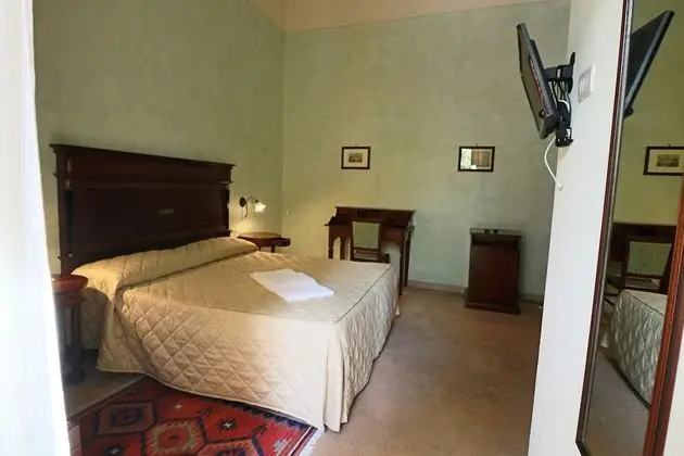 Comfort Oda, 1 Büyük (Queen) Boy Yatak, Bahçe Manzaralı