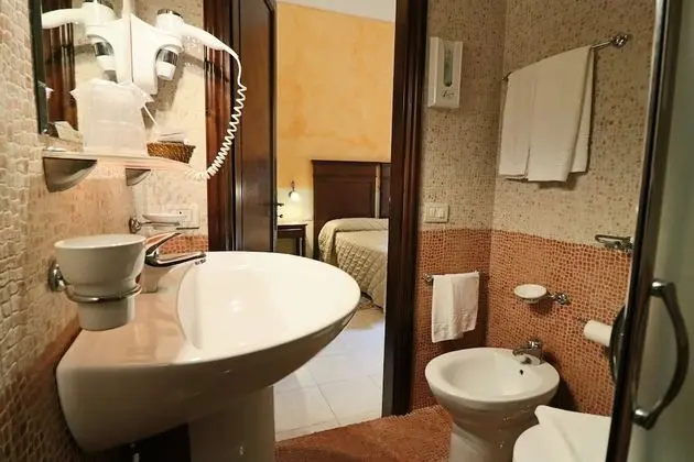 Comfort Oda, 1 Büyük (Queen) Boy Yatak, Bahçe Manzaralı