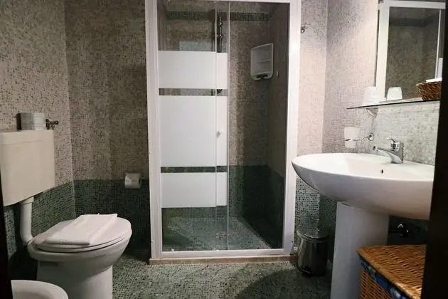 Comfort Oda, 1 Büyük (Queen) Boy Yatak, Bahçe Manzaralı